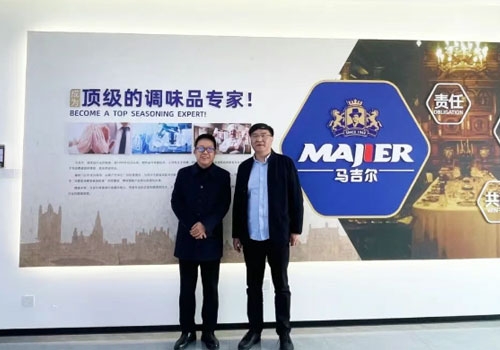 热烈欢迎高新区管委会人大工委副主任王志一行，莅临郑州马吉尔食品有限公司参观调研！